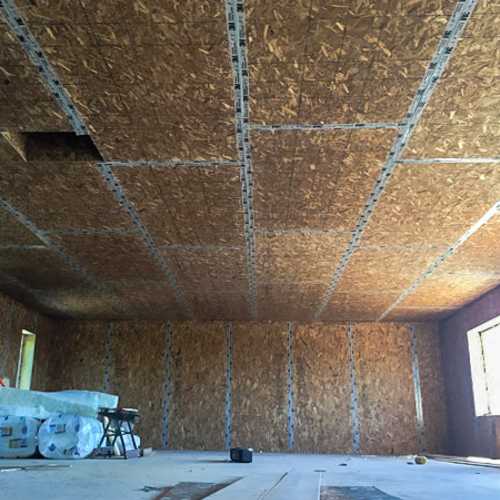 Подшиваем потолок osb плитами под натяжной потолок