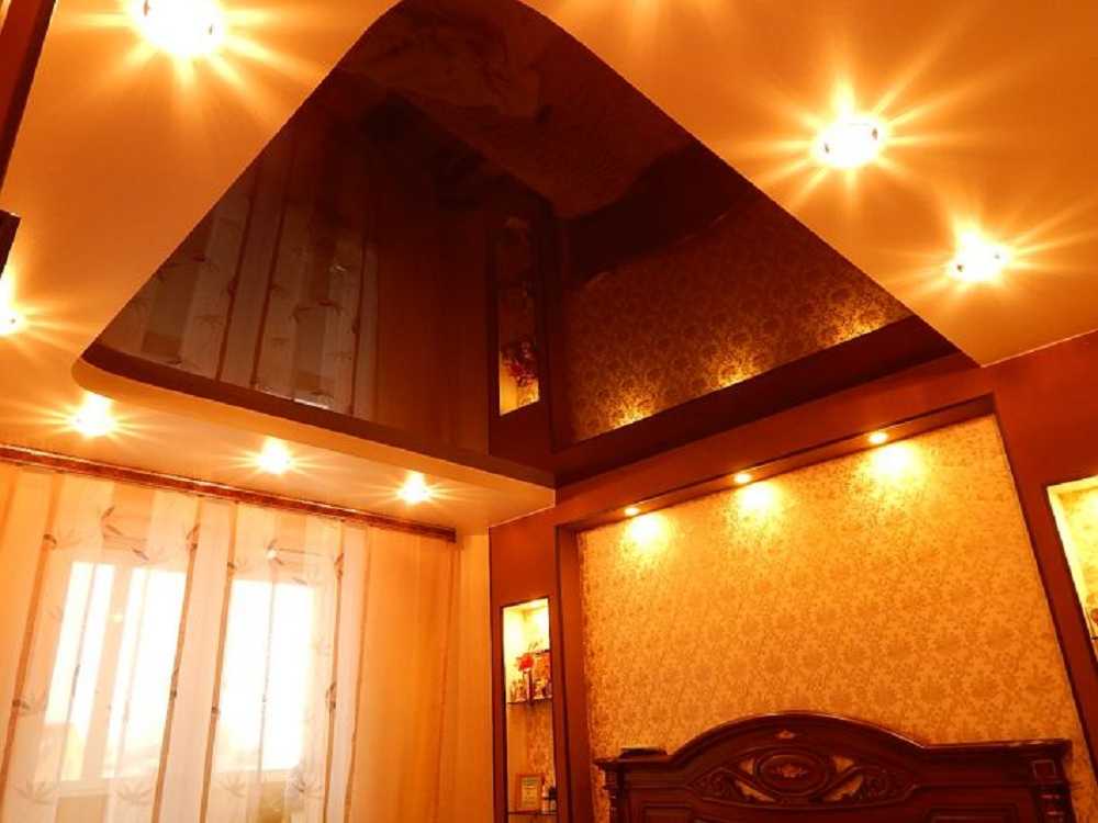 Натяжной потолок в спальне: как правильно оформить и выбрать цвет? 65 фото дизайна!