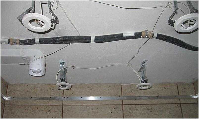 Вентиляция в натяжном потолке: как сделать, разновидности решеток