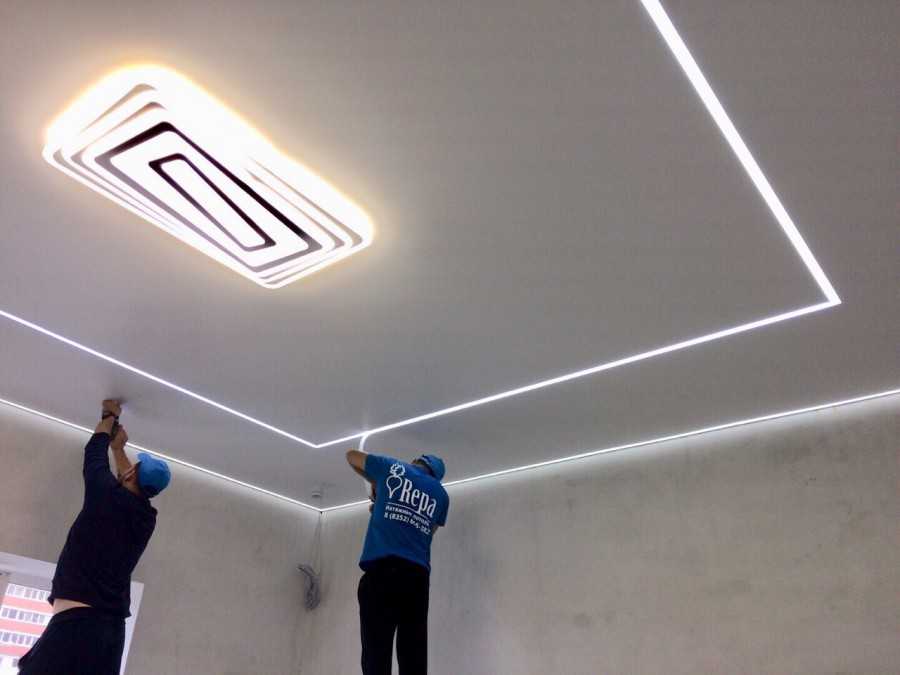 Светящийся натяжной потолок