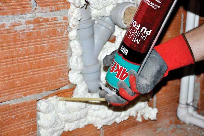 Чем и как заделать дырки в бетонном потолке - построй
