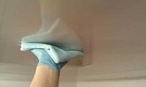 Как ухаживать за тканевыми потолками?