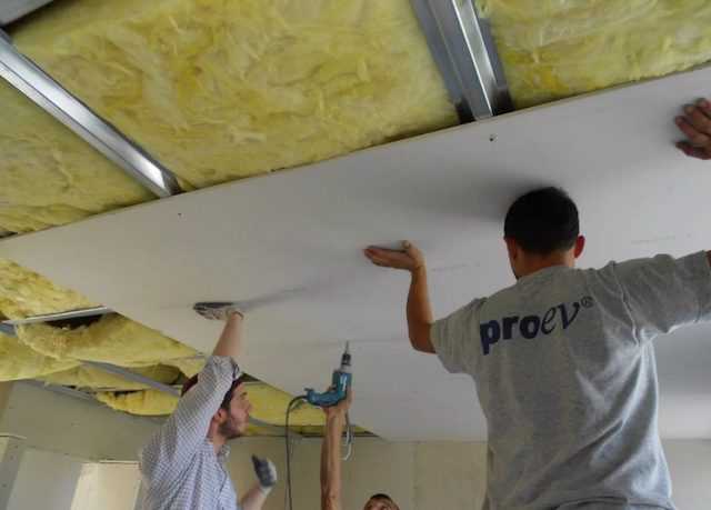 Какие материалы лучше для шумоизоляции потолка