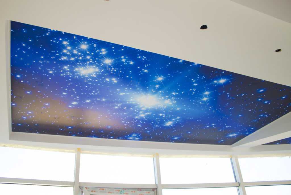 Натяжной потолок звездное небо: технологии создания с проколом полотна и без, виды проекторов, самостоятельное изготовление