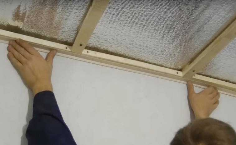 Отделка без проблем: крепим пвх панели к стене и потолку
