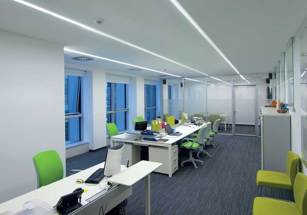 Выбор офисных потолочных светильников – нормы и рекомендации освещенности