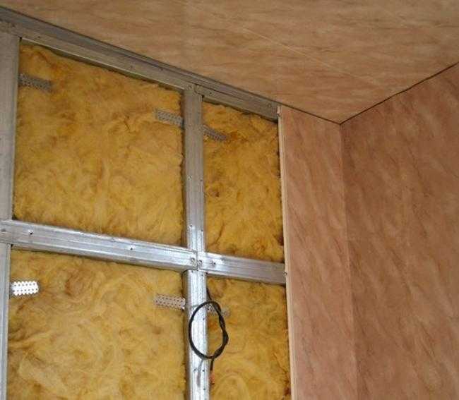 Как крепить пластиковые панели к потолку: крепление панелей пвх на потолок, как крепить, как как закрепить, прикрепить пластик