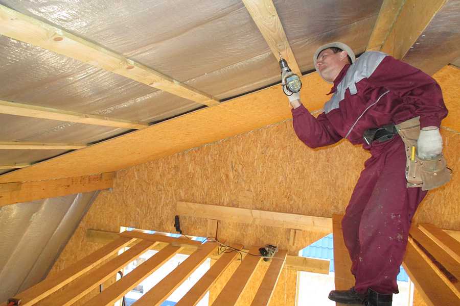 Как сделать потолок в деревянном доме — устройство потолка в доме из бруса своими руками, как сделать правильно потолок в брусовом доме, делаем замену потолка, монтаж конструкции