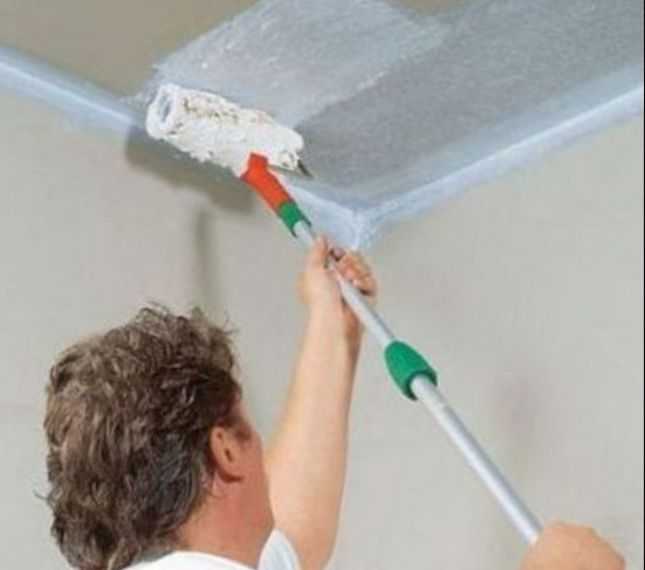 Моющее средство для потолка с водоэмульсионным покрытием