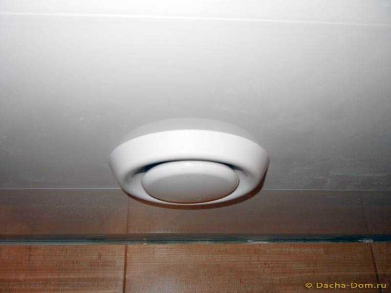 Вентиляция в ванной в потолке: особенности обустройства + инструктаж по монтажу вентилятора