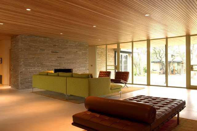 Отделка потолка: деревянные варианты покрытий для квартиры