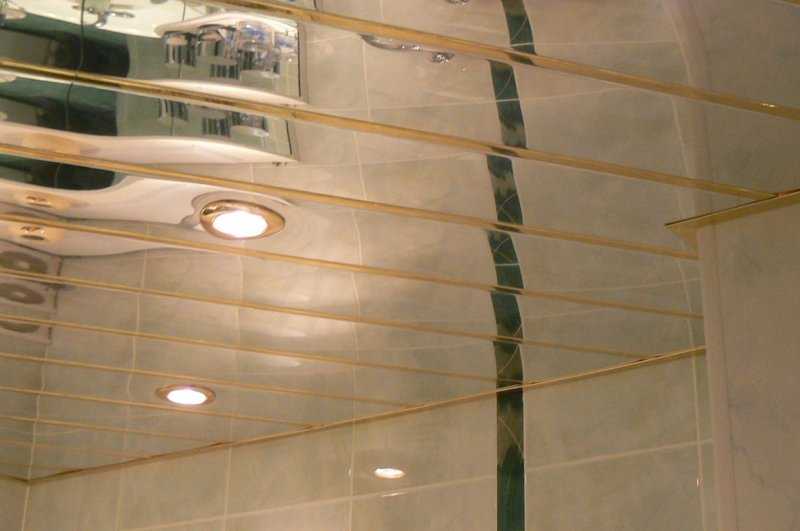 Потолок в ванной, какой лучше сделать? рекомендации мастера по выбору конструкции и отделочных материалов