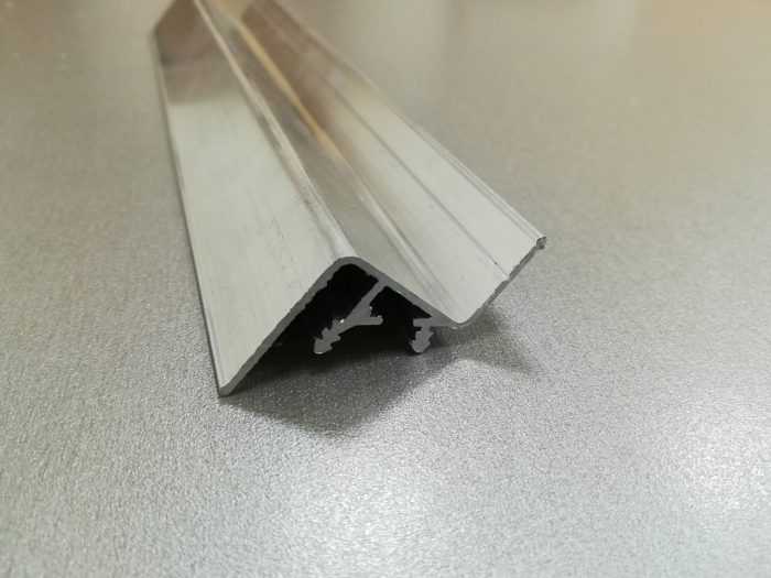 Профиль для натяжного потолка: крепление алюминиевого, гарпун и направляющие