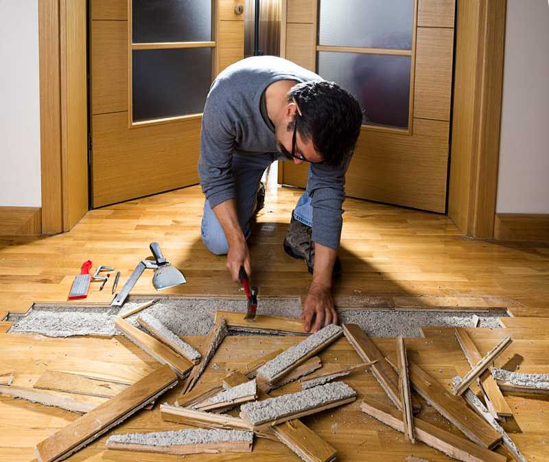 Ремонт деревянных полов в квартире может существенно отличаться по составу и объёму работ, в зависимости от состояния старого пола