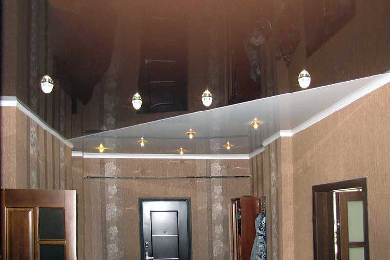 Натяжные двухуровневые потолки - особенности подбора и взаимодействия с интерьером