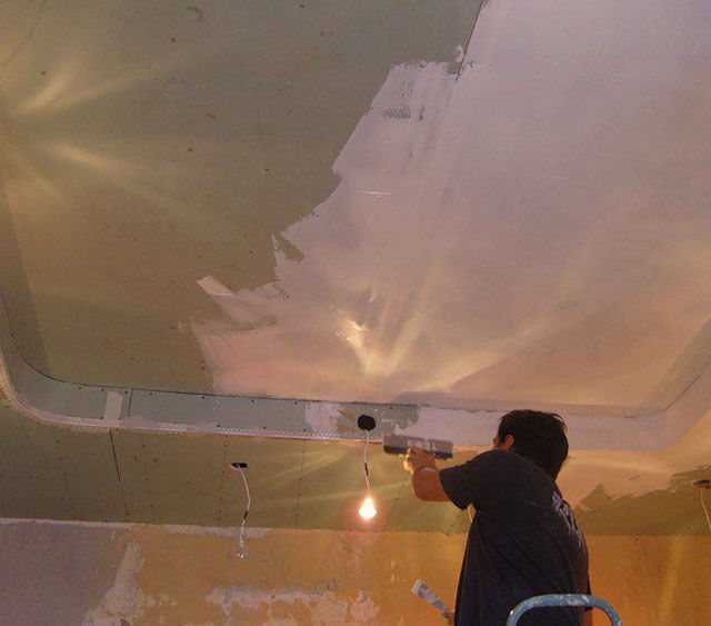 Потолок из фанеры (43 фото): отделка и обшивка потолочного покрытия