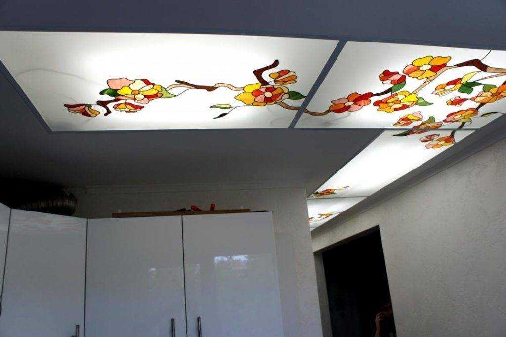 Как сделать подсветку светодиодной лентой внутри натяжного потолка своими руками