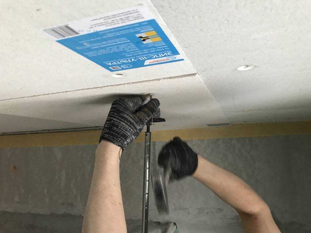 Рекомендации по монтажу и выбору материалов для звукоизоляции под натяжной потолок: 30 фото