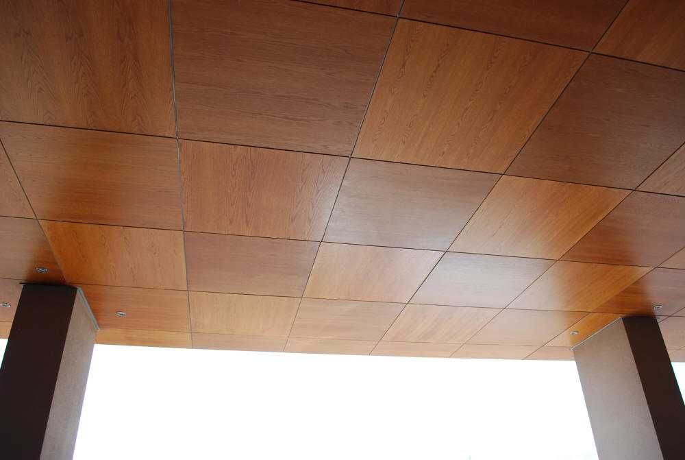 Потолок из мдф панелей своими руками