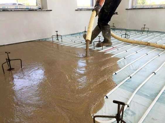 Наливной пол или стяжка что лучше: чем отличается цементная стяжка от наливного пола - наливные полы - эпоксидные, полимерные и бетонные. монтаж и ремонт.