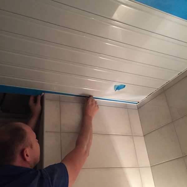 Реечный потолок в ванной комнате (82 фото): вариант навесной конструкции, монтаж подвесного сооружения из гипсокартона своими руками