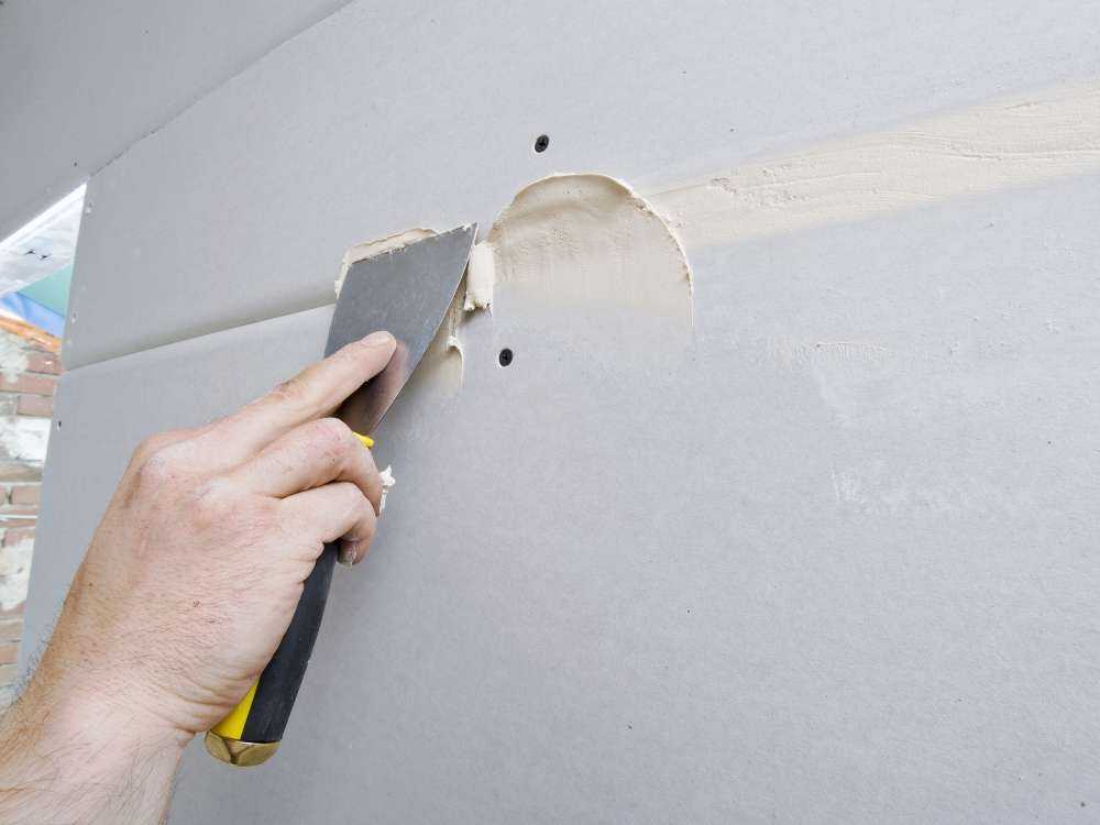 Как шпаклевать потолок из гипсокартона: как правильно зашпаклевать, шпатлевка, шпаклевание гипсокартона на потолке, финишная шпаклевка гкл