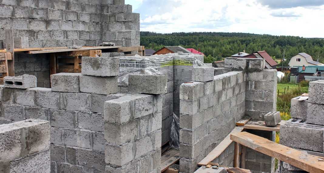 Как построить дом из керамзитобетонных блоков своими руками? - блог о строительстве