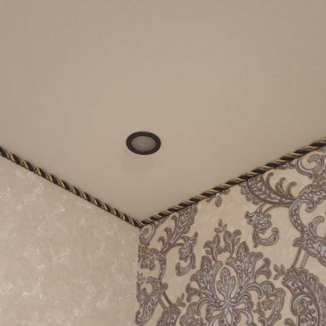 Как установить галтели для натяжных потолков – варианты монтажа потолочных плинтусов из разных материалов